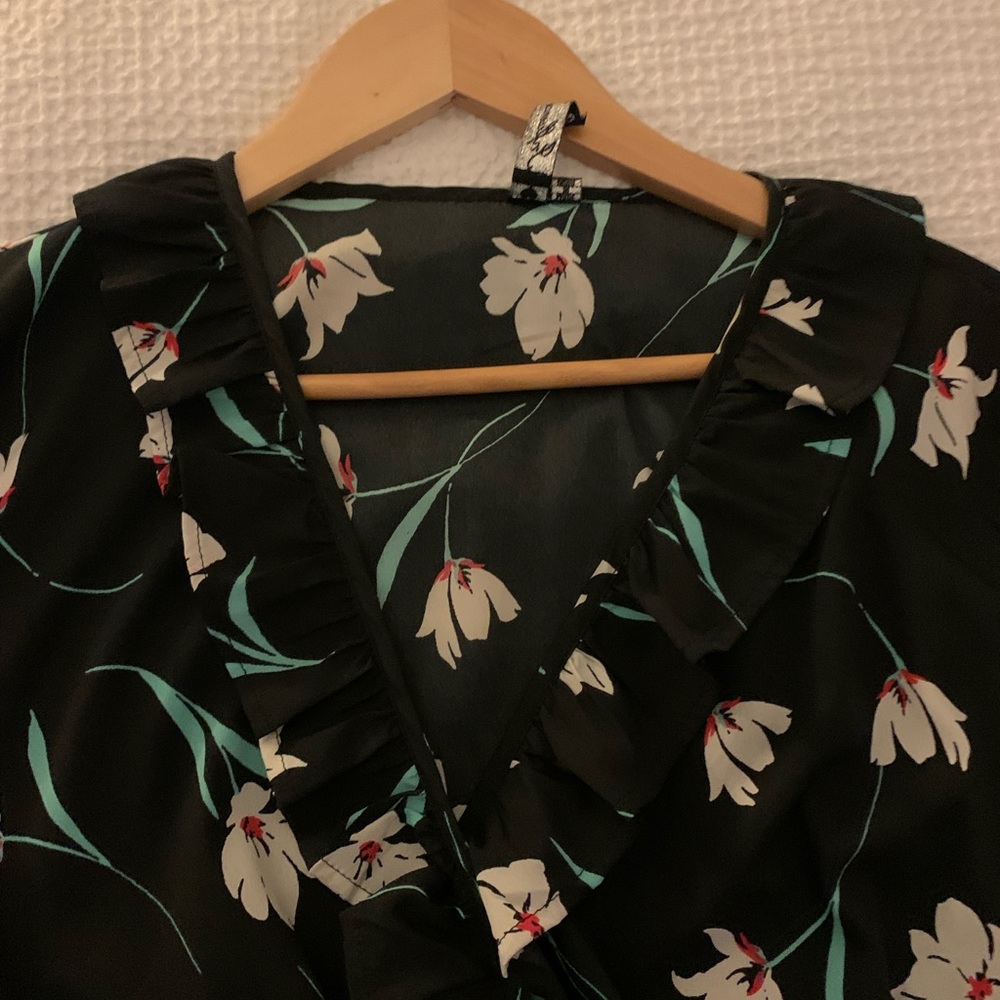 Floral Wrap Dress - Picture 6 of 6